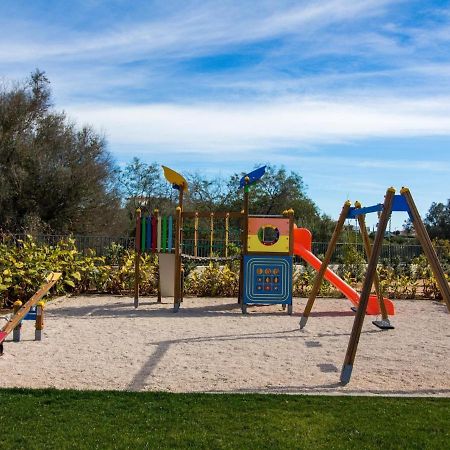 Green C Apartment - Luxurious & Playground & Garage Albufeira Eksteriør billede