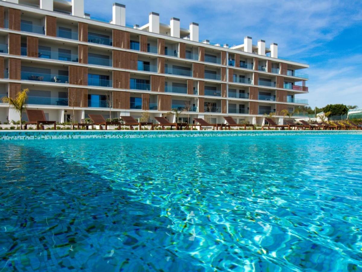 Green C Apartment - Luxurious & Playground & Garage Albufeira Eksteriør billede