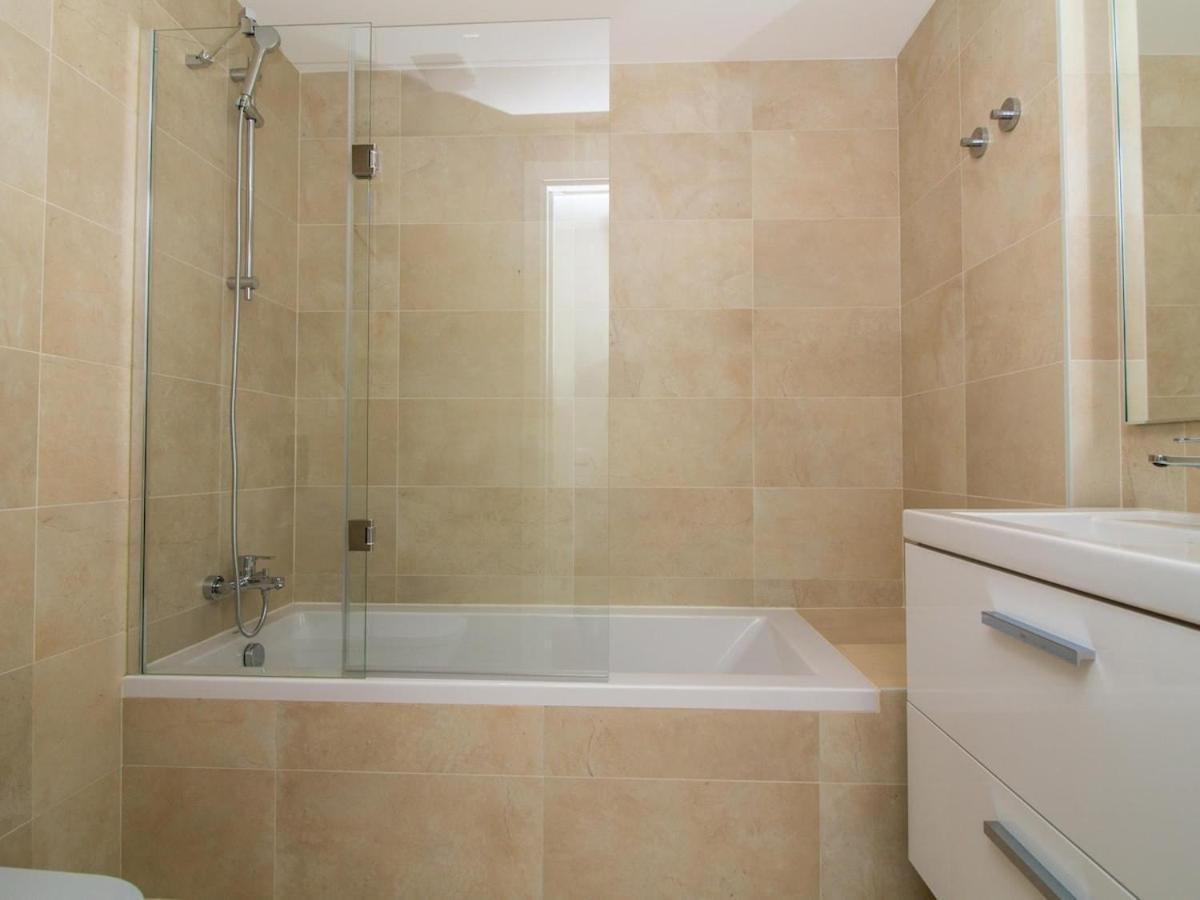 Green C Apartment - Luxurious & Playground & Garage Albufeira Eksteriør billede